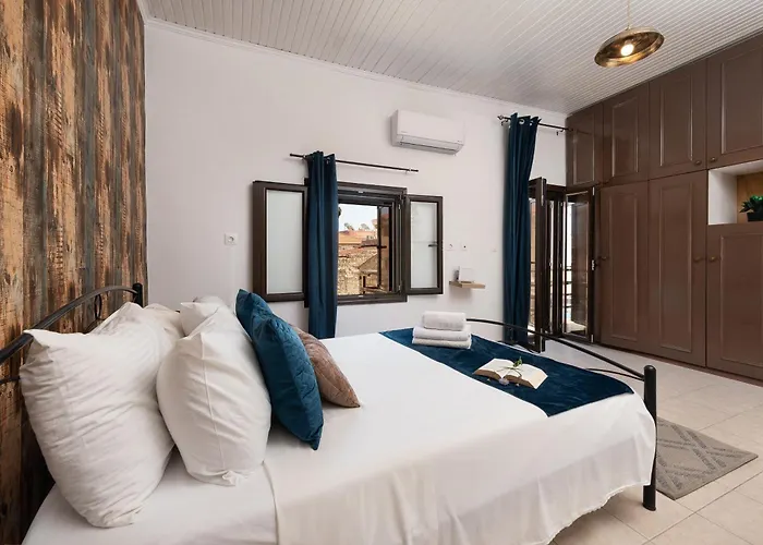 Emerald Dream House, Aithria Rhodes City